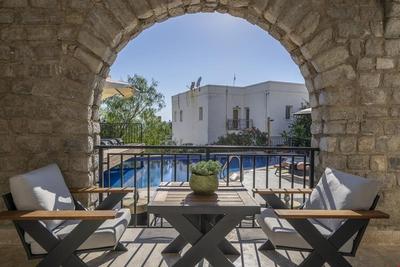 Noa Suite Hotel