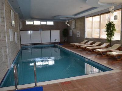 Crystal Towers Apart Hotel