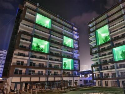 Crystal Towers Apart Hotel