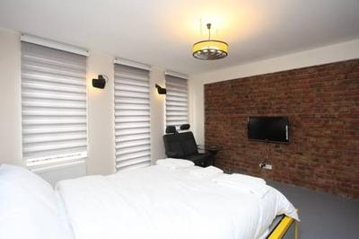 Dolmus Hotel