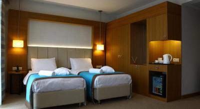 Ela Hotel