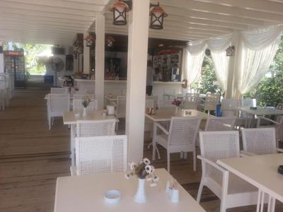 Golden Sand Beach Club & Caravan Holidays