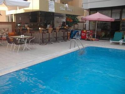 Hotel Blue Heaven