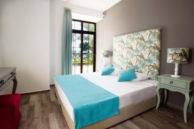 Mare Suites Hotel