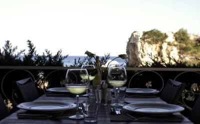 Mavi Beyaz Hotel & Beach Club