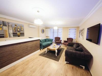 Overland Residence