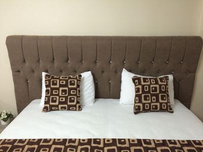 Black Bird Suite Hotel