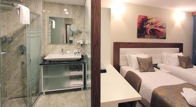 Forum Suite Hotel