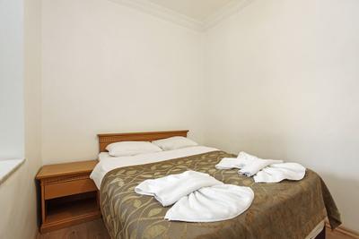 Mete Apartments