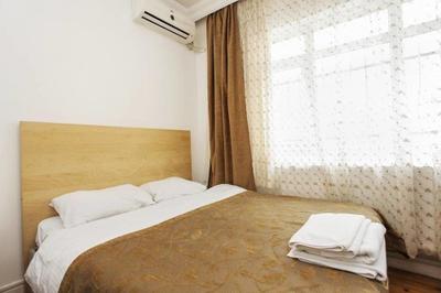 Mete Apartments