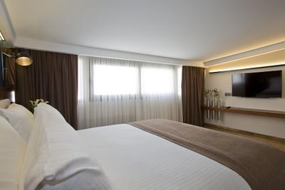 Snog Rooms & Suites