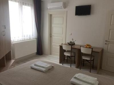 Ahenk Apartment