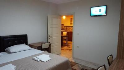 Ahenk Apartment