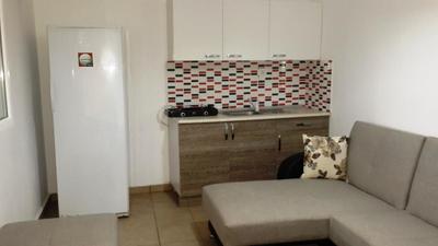 Deren Apart