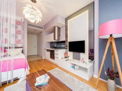 Mera Suites