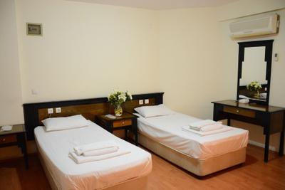 Pinus Apart & Hotel