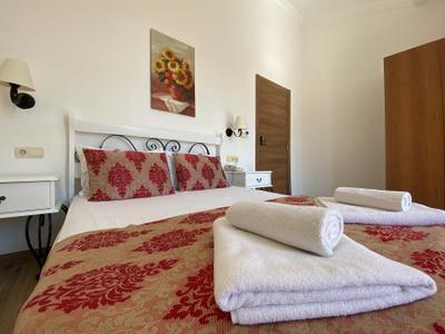 Zehra Hotel - Halal