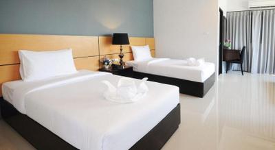 Lee Hotel