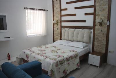Assos Mia Hotel