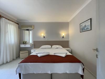 Hanedan Foca Flora Villas