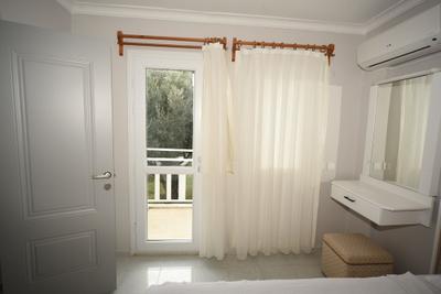 Hanedan Foca Flora Villas