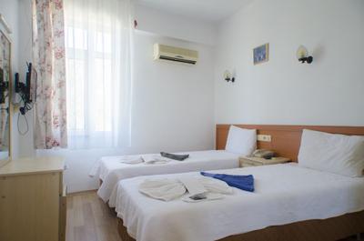 Hotel Seril 1