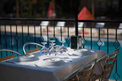 Petit Garden Hotel