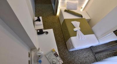 Safari Hotel