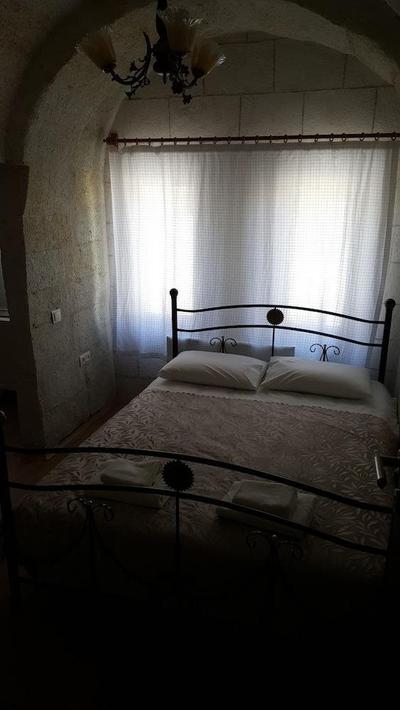 Whisper Cave Guest House