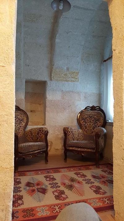 Whisper Cave Guest House