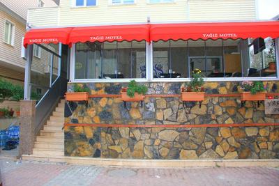 Yagiz Motel