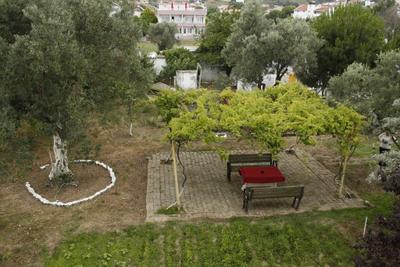 Yarar Hotel