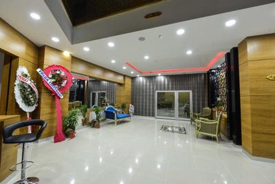 Grand Surmely Business Hotel