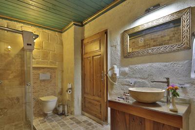Jacob'S Cave Suites