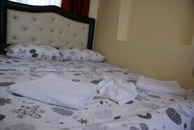 Metropolis Hostel