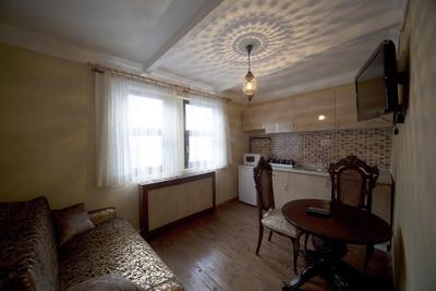 Palation House