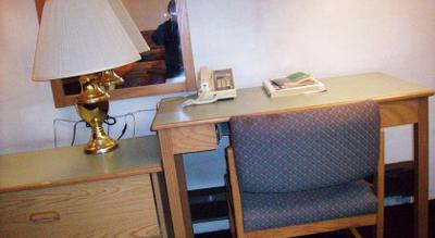 Hilander Motel