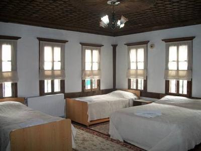 Gulen Konak
