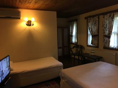 Piccolo Mondo Hotel