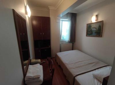 Nayla Hotel