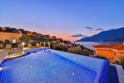 Villa Basil