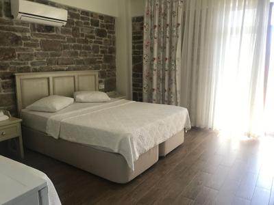 Gokceada Yakamoz Motel