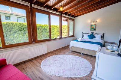 Cunda Giritlioglu Otel