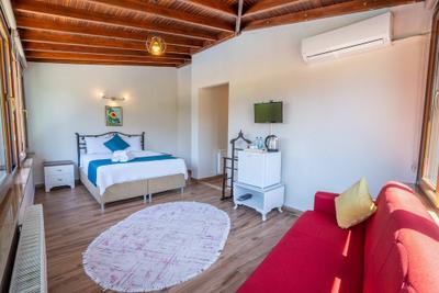 Cunda Giritlioglu Otel