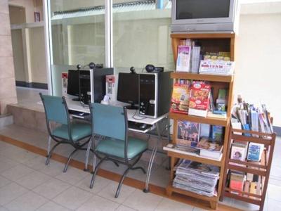New Nikom Court