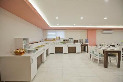 Çelikhan Hotel