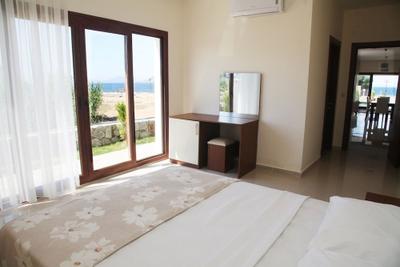 Aegean Pearl Suites