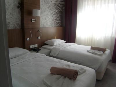 Marina Art Hotel