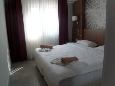 Marina Art Hotel