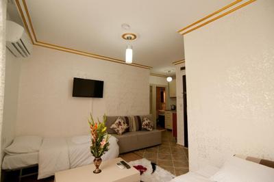 Bera House